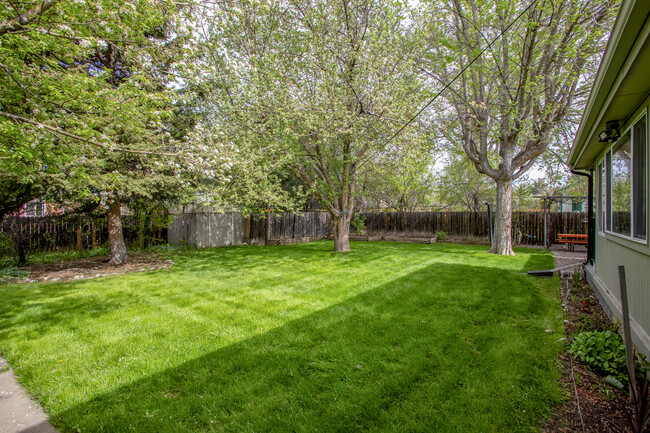 Private yard for you to enjoy the outdoors - rare in the city. - 1735 Upham St