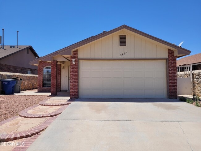 Primary Photo - 3457 Carlos Moran Ct