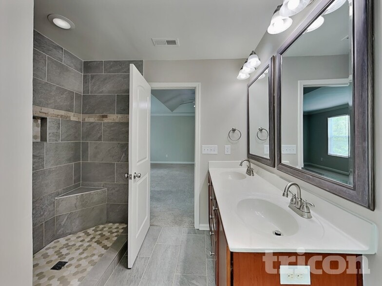 Building Photo - 1512 Cherry Park Dr