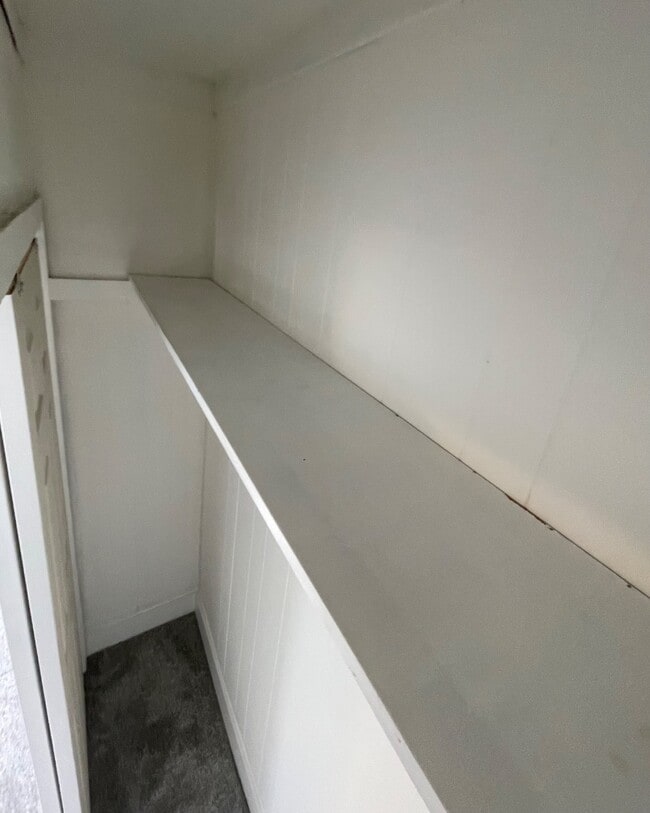 Building Photo - 14 Pinehurst St