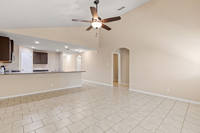 Building Photo - "Spacious 4-Bedroom Retreat in Schertz wit...