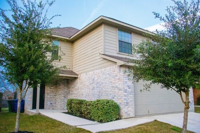 Building Photo - 2115 Bigmouth Rod