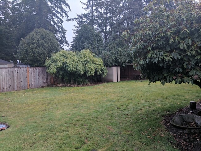 Building Photo - 3 Bedroom Ranch Style Home in the Centenni...