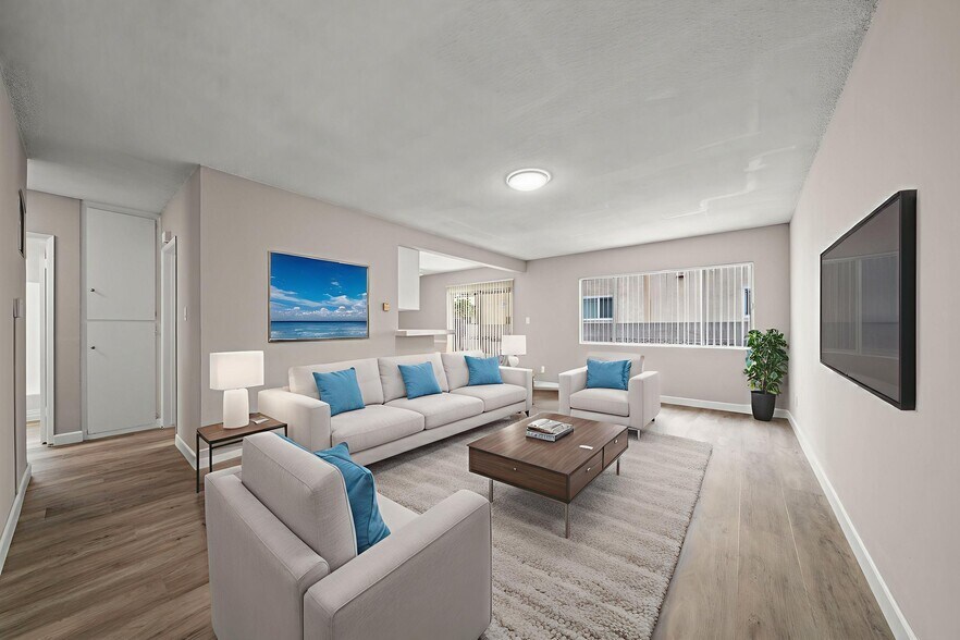 Primary Photo - 13627-13737 1/2 Lemoli Ave