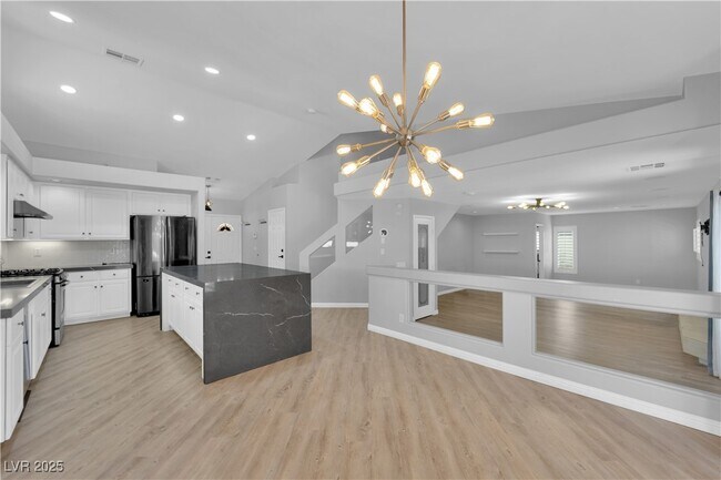 Building Photo - 5029 Tranquil Stream Ct