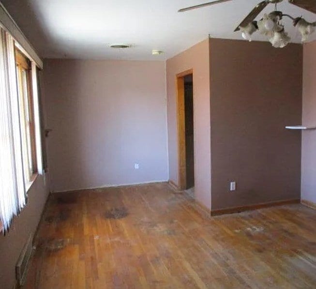 Building Photo - 348 Hilltop St