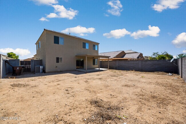 Building Photo - 10950 W Royal Palm Rd
