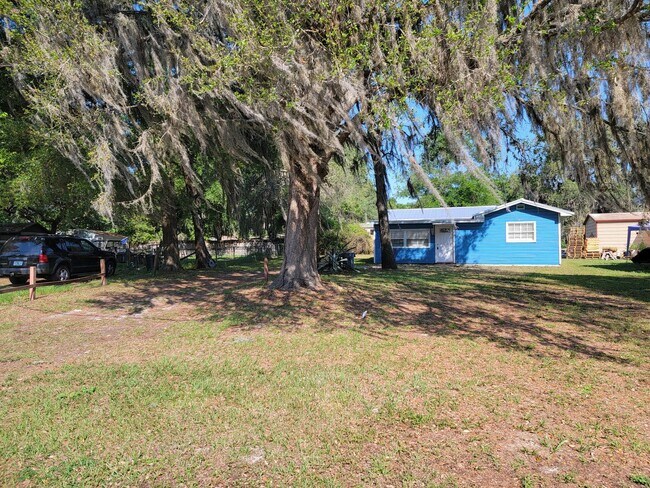 Building Photo - Adorable 2/1 in Hernando!!!