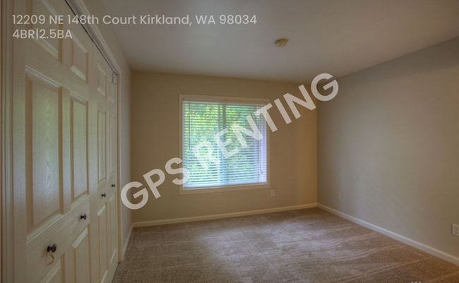 Building Photo - 12209 NE 148th Ct