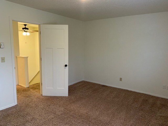 Building Photo - 2616 19th Ave W