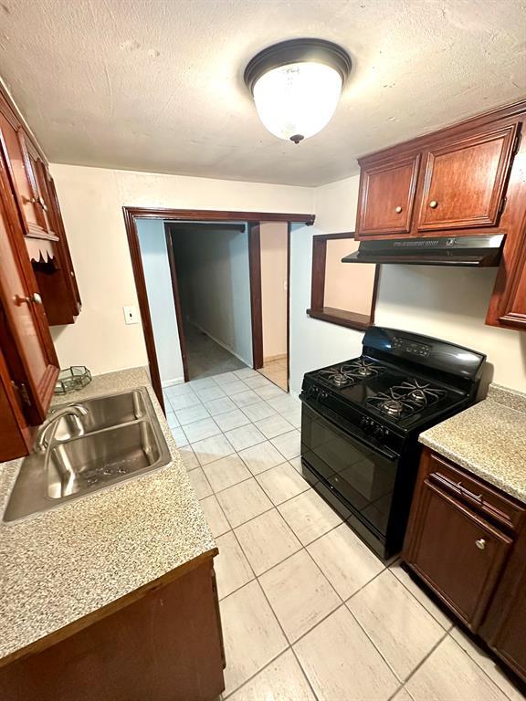 Building Photo - 32 Farrell St