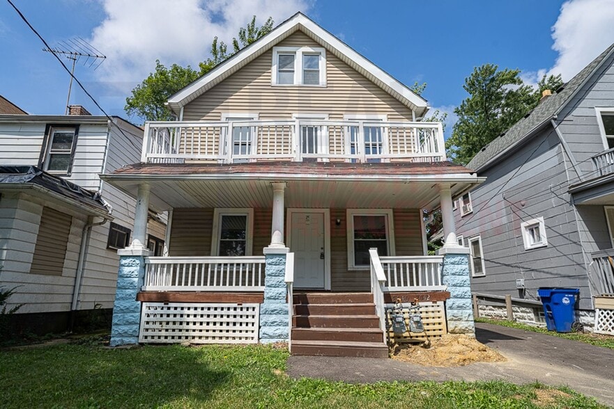 Primary Photo - 2040 W 103rd St