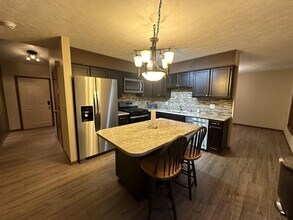 Building Photo - 5811 Whispering Way