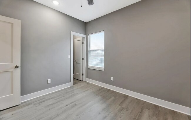 Building Photo - 4546 S Doris Ct