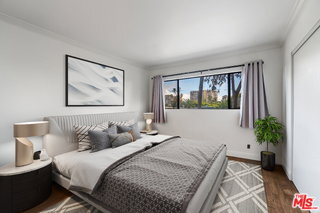 Building Photo - 2500 Abbot Kinney Blvd