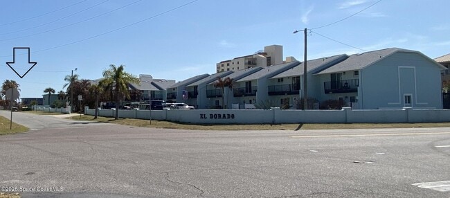 Building Photo - 403 Hayes Ave