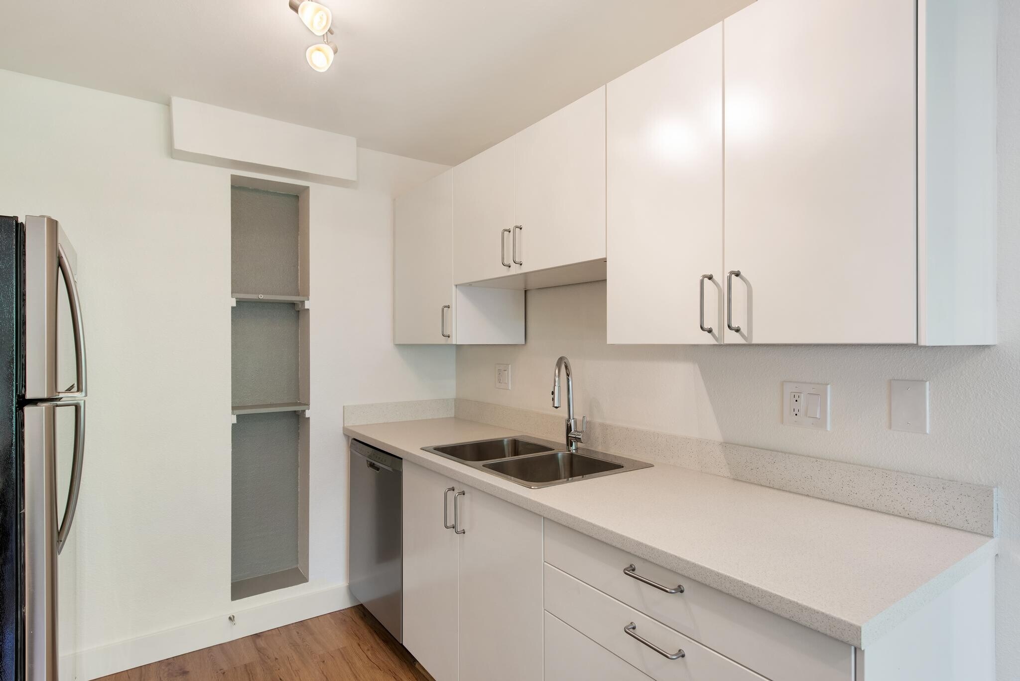 Kitchen Right - 14334 126th Ave NE