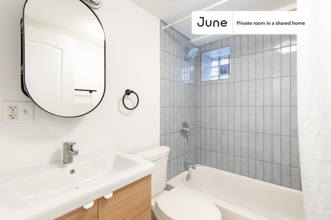 Building Photo - Room in Shared 3 bed/1 bath home