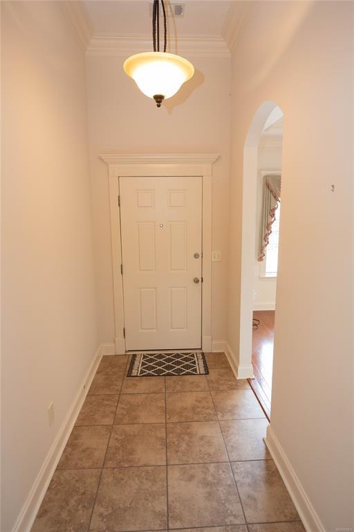 Building Photo - 106 Sweet Meadow Ct