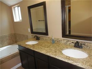 Building Photo - 14664 Christian Castle