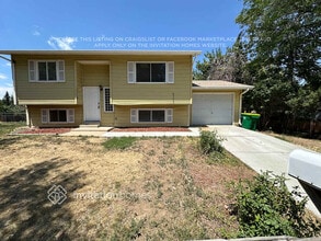 Building Photo - 13595 Green Ct