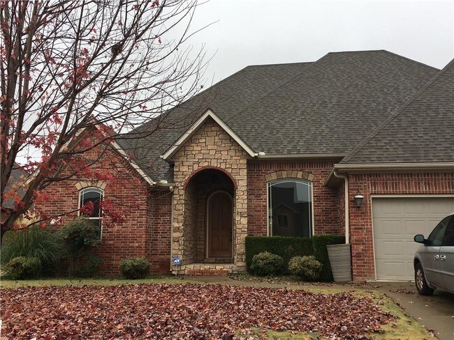 Building Photo - 4506 W Flagstick Dr