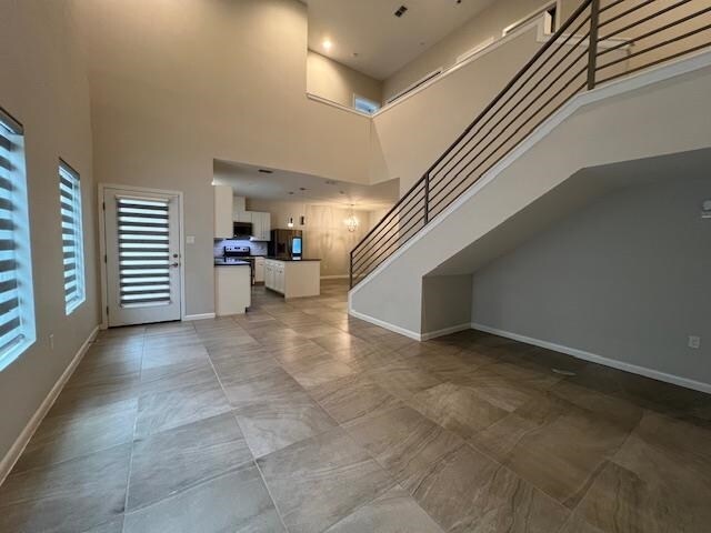 Building Photo - 10902 International Blvd