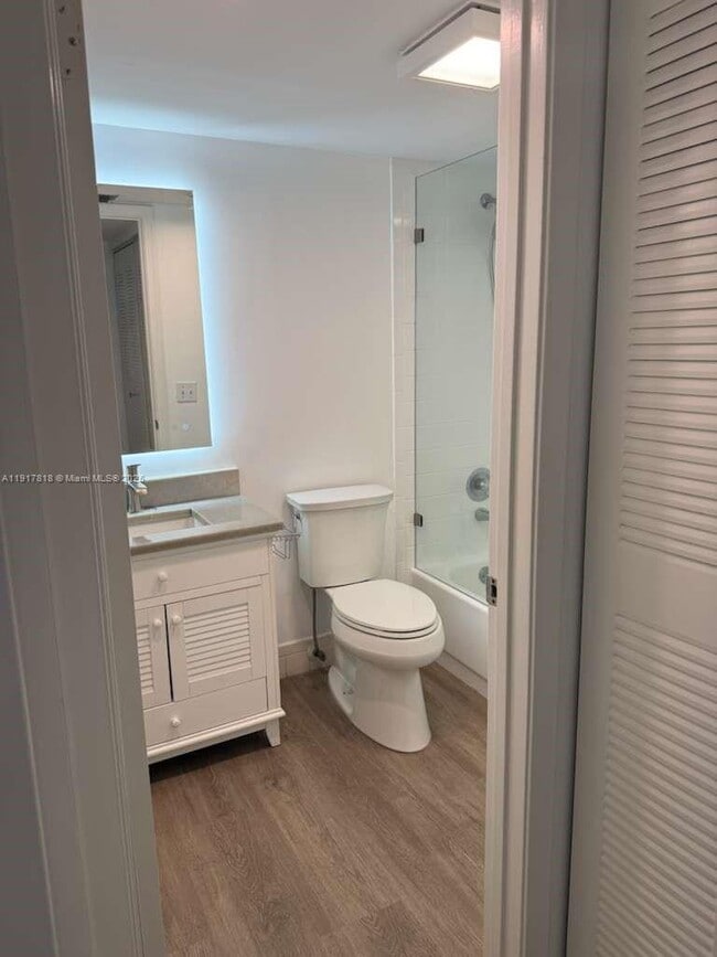 Building Photo - 13001 SW 15th Ct