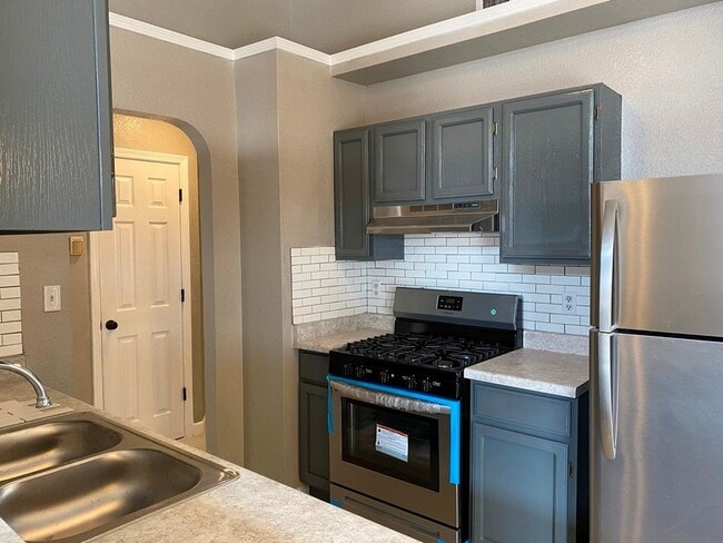 Building Photo - 2914 Royal Knoll Dr