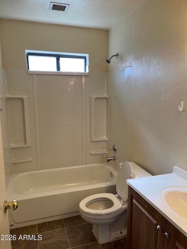 Building Photo - 6262 E Brown Rd