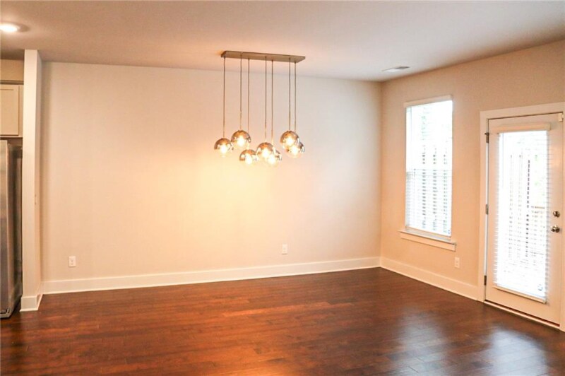 Building Photo - 1317 Heights Park Dr