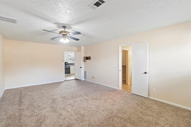 Building Photo - 1502 Dabney Dr