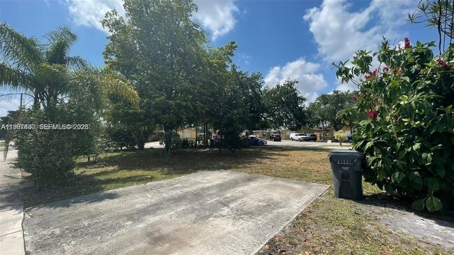 Building Photo - 604 Glenn Pkwy