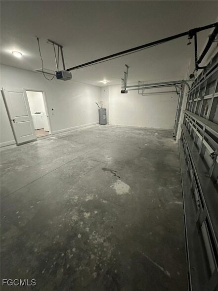 Building Photo - 5008 Idaho Ln