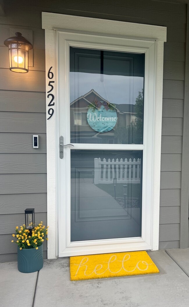 Building Photo - 6529 N Descartes Dr