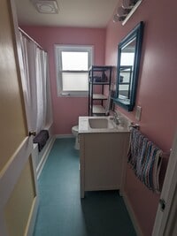 Building Photo - 203 Park St