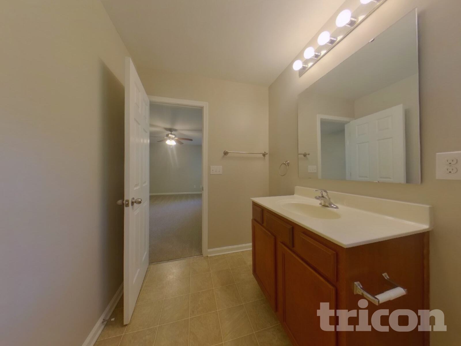 Building Photo - 1025 Joselynn Drive