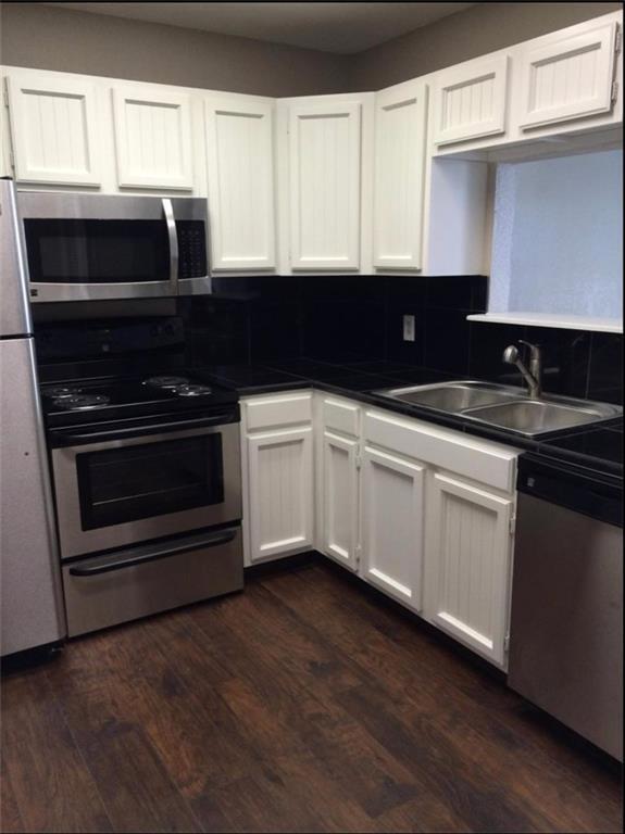 Building Photo - 1624 Aquarena Springs Dr