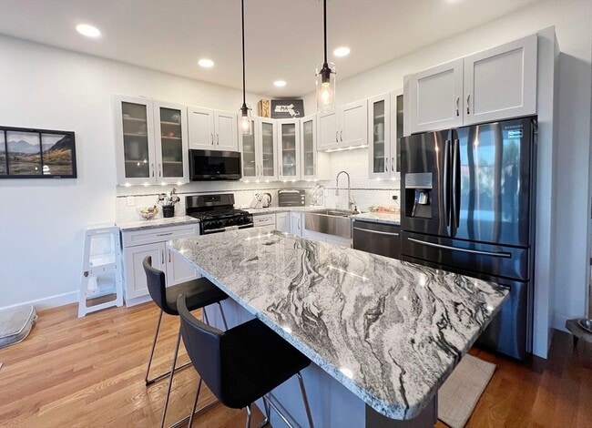 Building Photo - 46 Geneva St