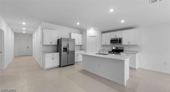 Building Photo - 17244 Cantu Ct