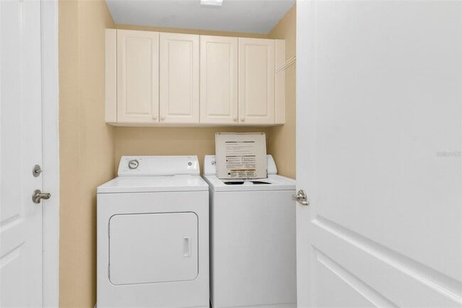 Building Photo - 3841 Albacete Cir