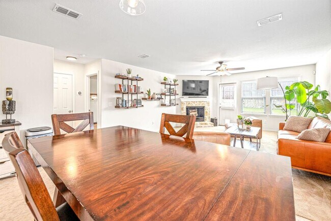 Building Photo - 1728 Trace Dr