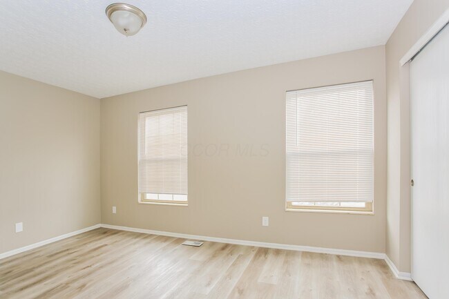 Building Photo - 1527 Berkhard Dr