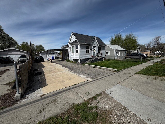 Building Photo - 2148 S 400 E