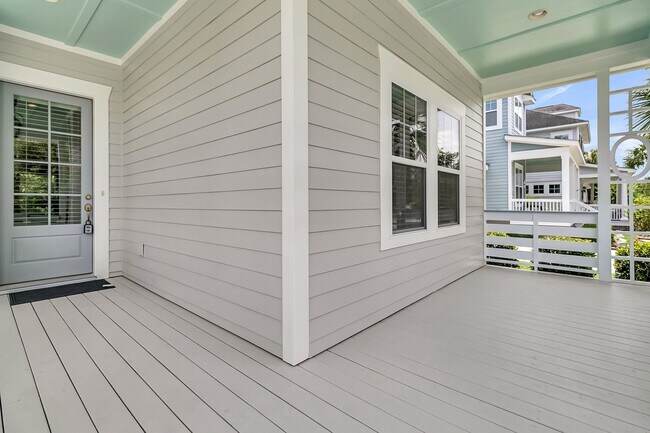 Building Photo - Newly Refreshed Single Story Home in Carol...