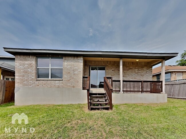 Building Photo - 6614 Estes Flats