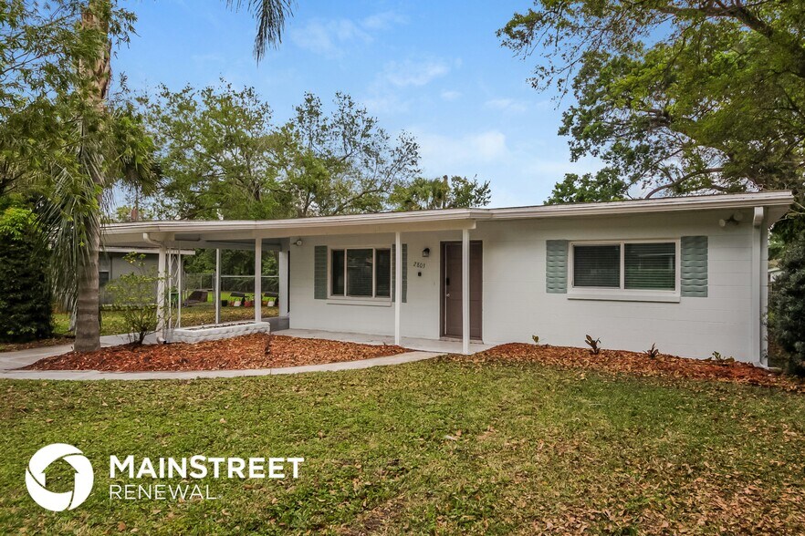 Building Photo - 2803 Glendora Ave