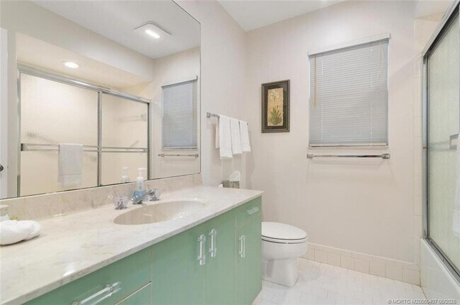 Building Photo - 4004 SW Osprey Creek Way
