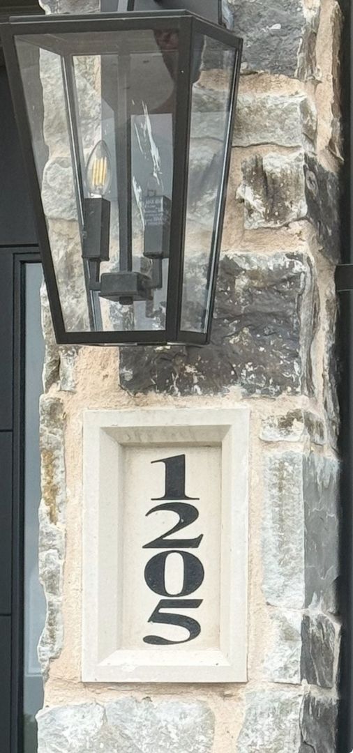 Building Photo - 1205 Doris May Dr