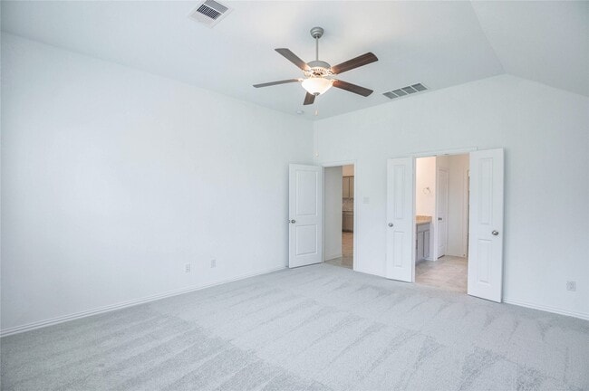 Building Photo - 8726 Fairbrook Dr